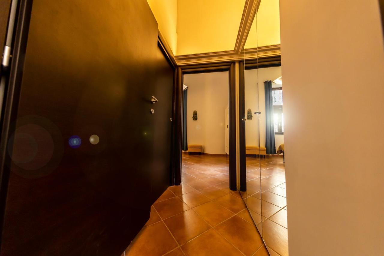 Sebeto Duomo Apartment Naples Luaran gambar
